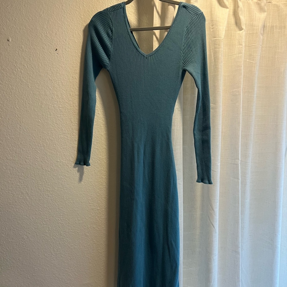 Freshman Teal V-Neck Long Sleeve Dress